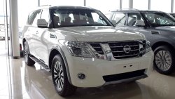 Nissan Patrol تيتانيوم بمواصفات خاصة اضاءه بالسقف