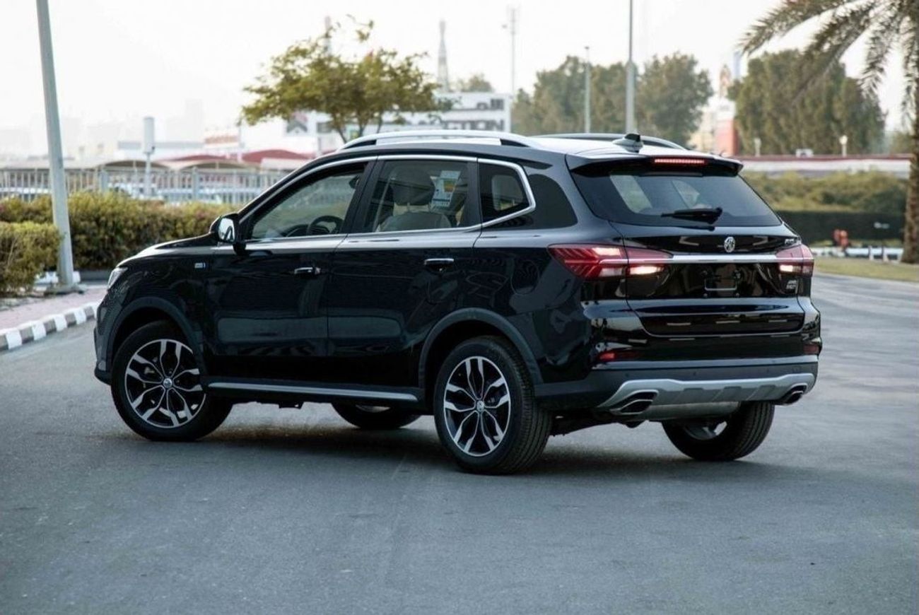 أم جي RX5 2023 MG RX5 2.0 AWD LUXURY - أسود من الداخل بيج