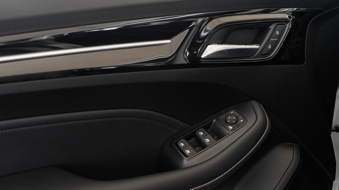 أم جي 5 2026 | MG5 1.5L AT DEL 2WD [ EXPORT ONLY ]