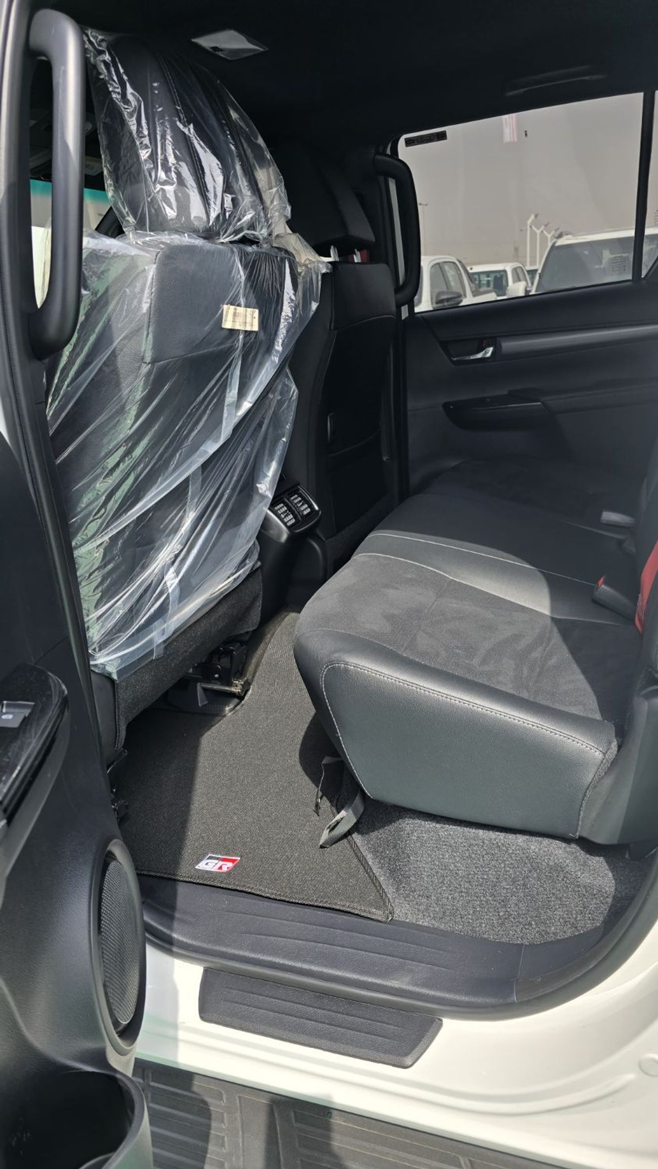 Toyota Hilux GR Sport 2.8L - 2025 MODEL DIESEL