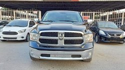 رام 1500 Dodge Ram Hemi 1500 2017 Model 4*4 5.7 L 8V 100903K.M Black Color Very clean Car