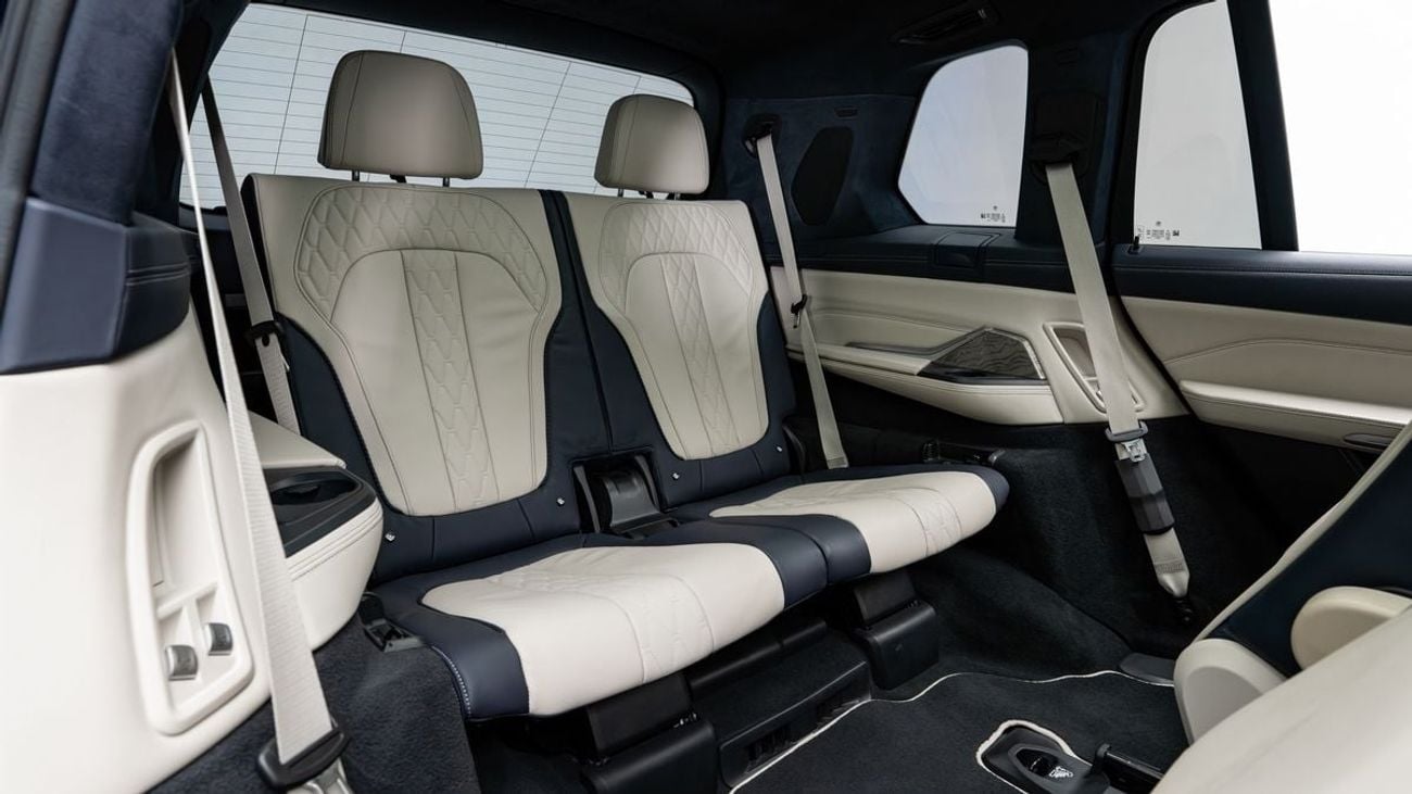 BMW X7 XDrive50i - 2019 - GCC Specs