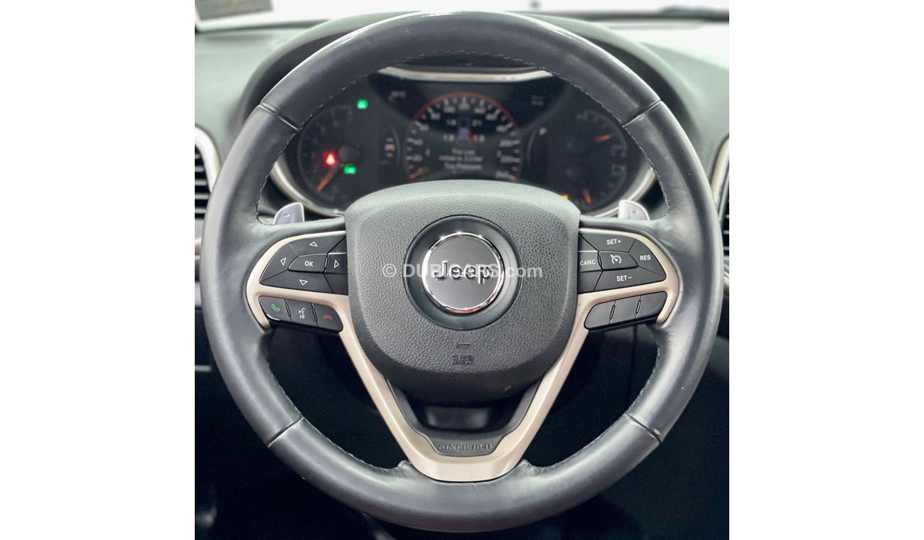 Jeep Grand Cherokee 2015 Jeep Grand Cherokee Laredo, Full Jeep Service History, Low Kms, GCC Specs