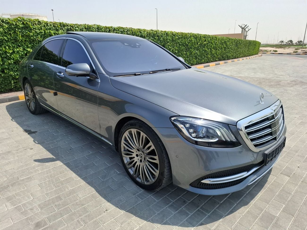 Mercedes Benz S560 L AMG