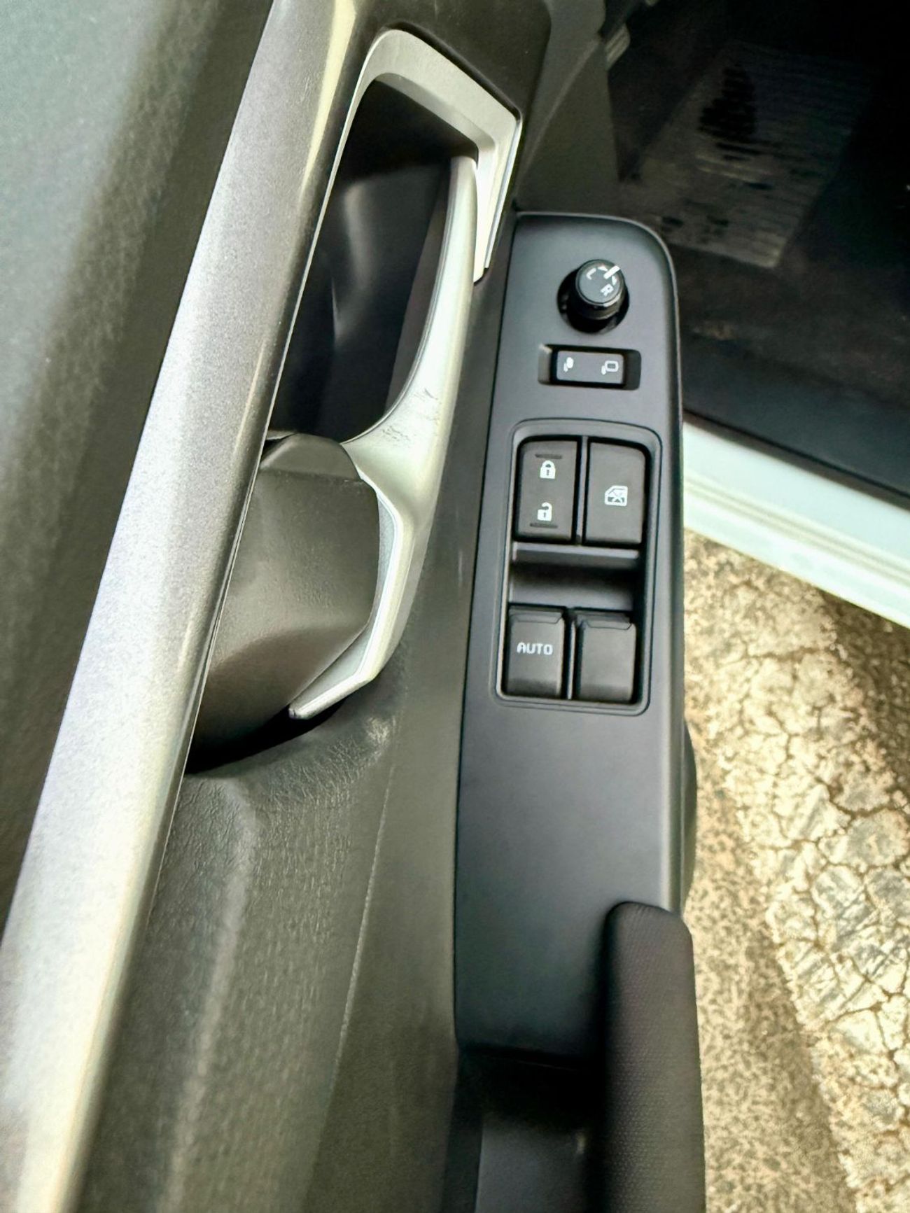 Isuzu DMax ISUZZ -D-MAX - SiNGLE CAB - 4x2 - 1.9L - DiESEL - WHITE