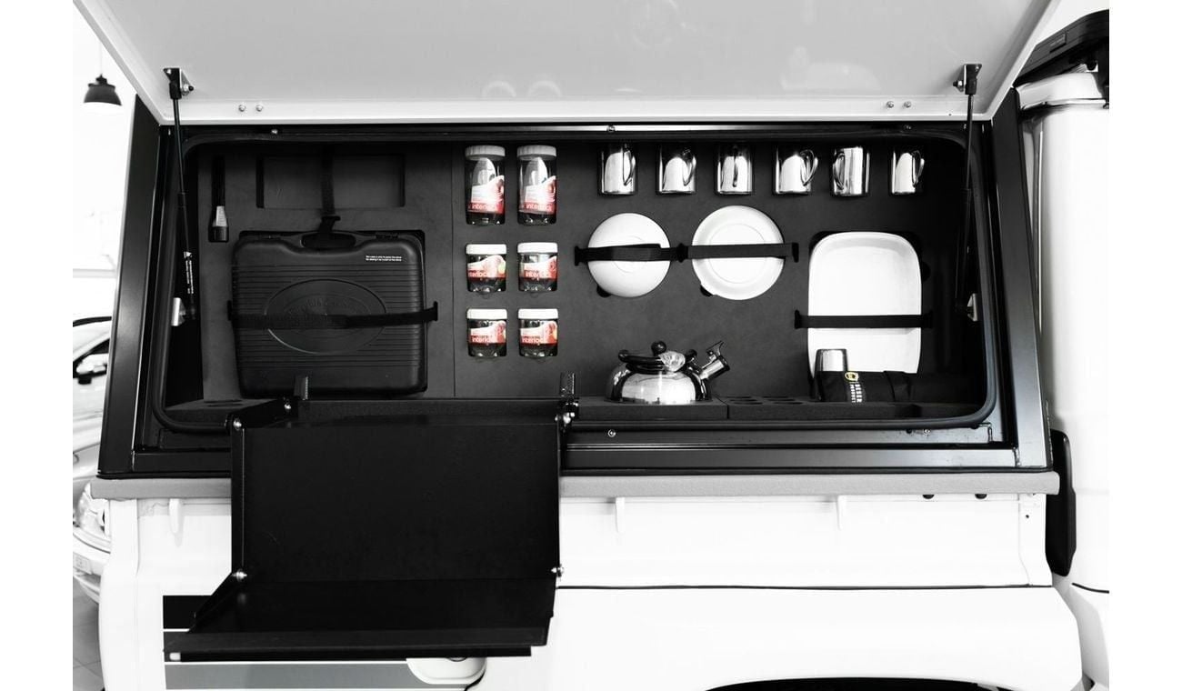 تويوتا لاند كروزر بيك آب Overland / Arctic Trucks Kit