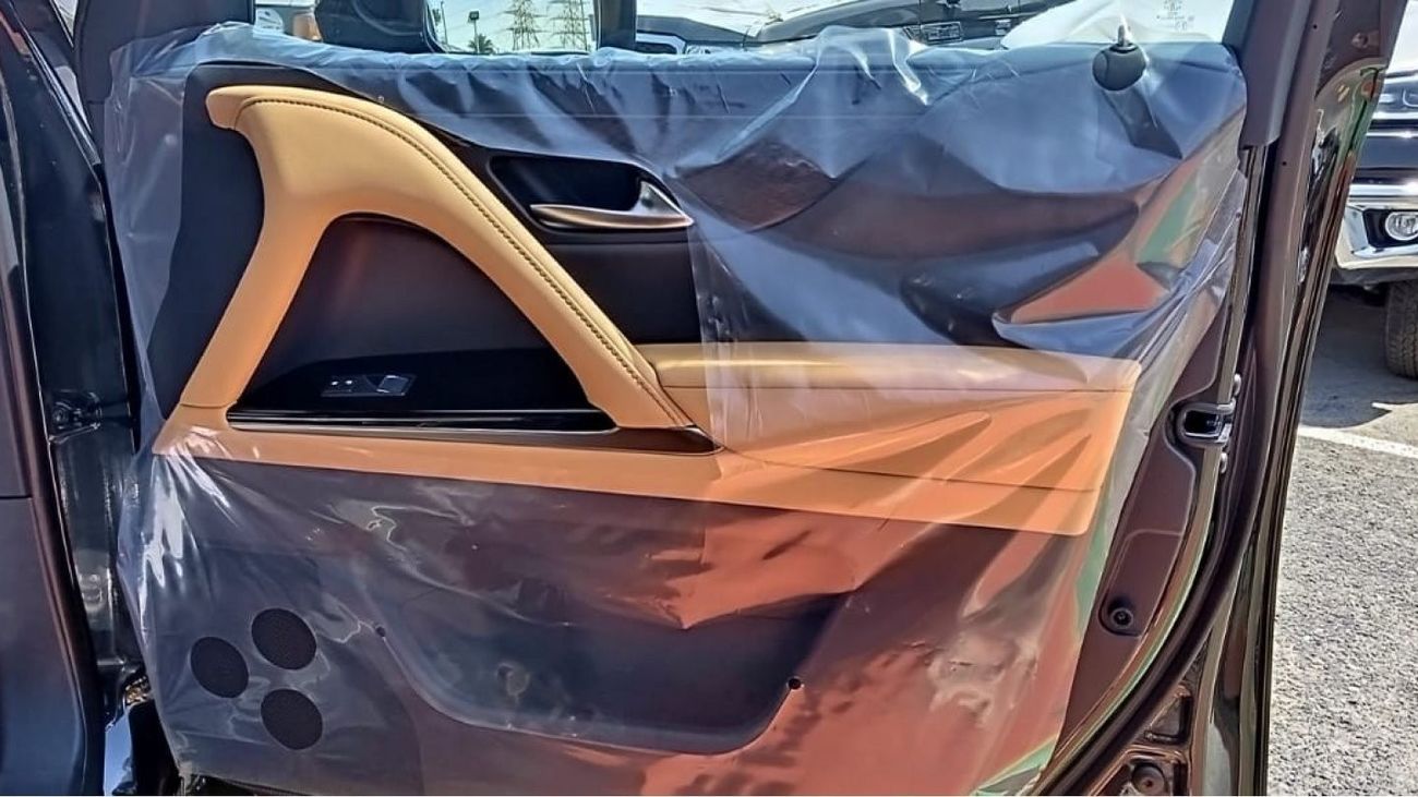 لكزس LX 600 LEXUS LX 600 TURBO SPORTS 7 SEATER