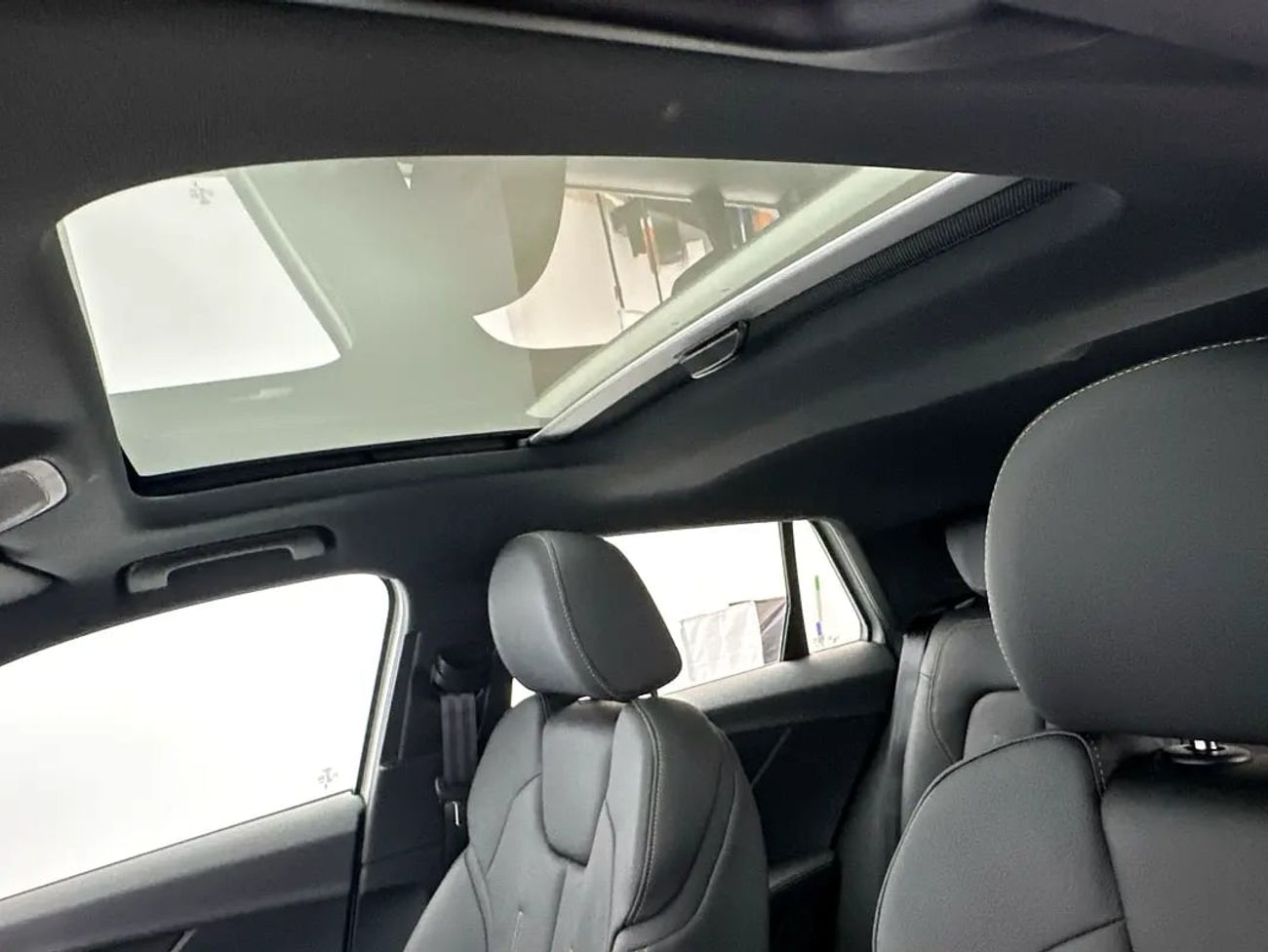 Audi Q2 Advanced 35 TFSI 150hp Black Package (Ref# 009208)