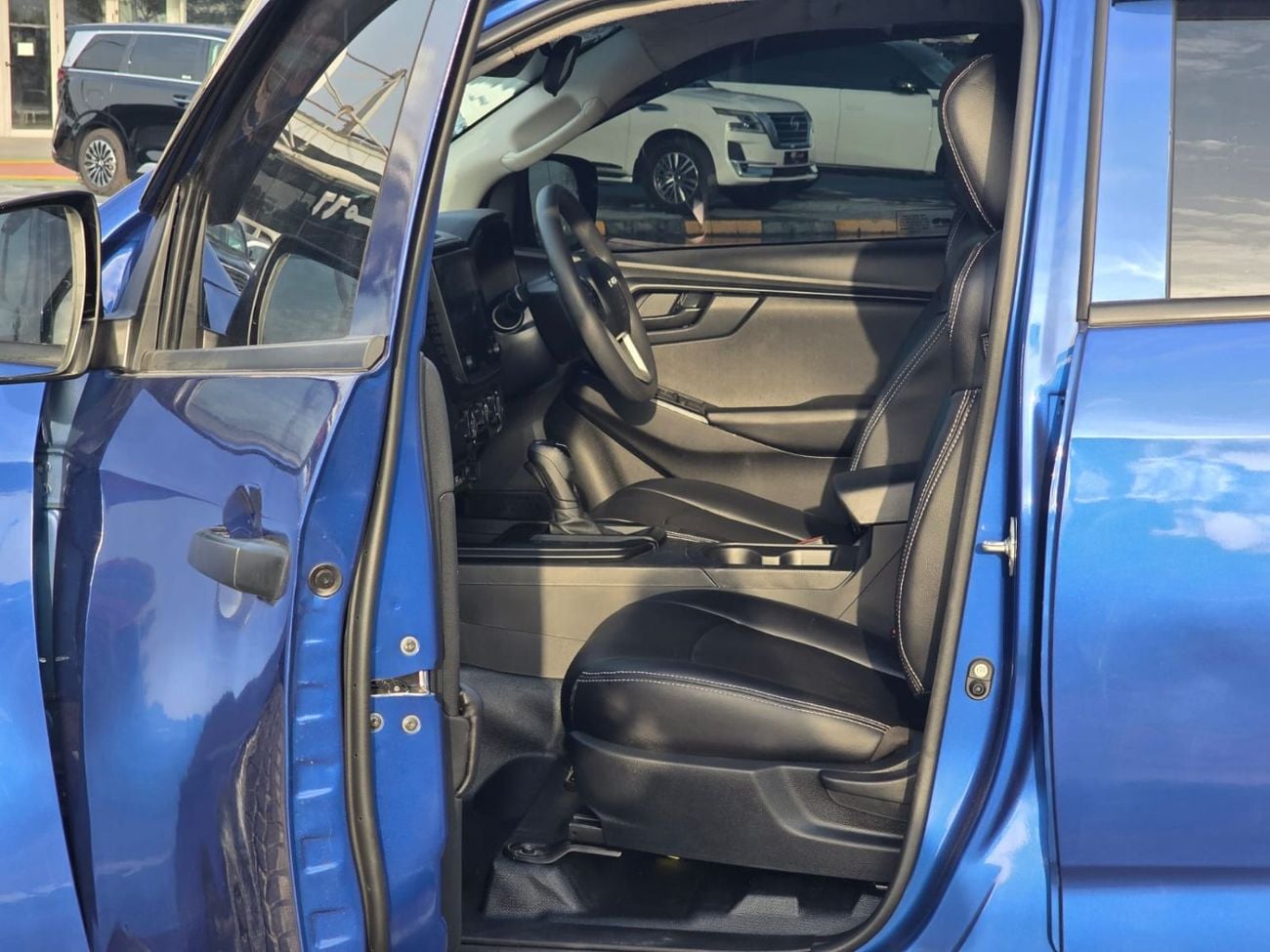 إيسوزو D ماكس -