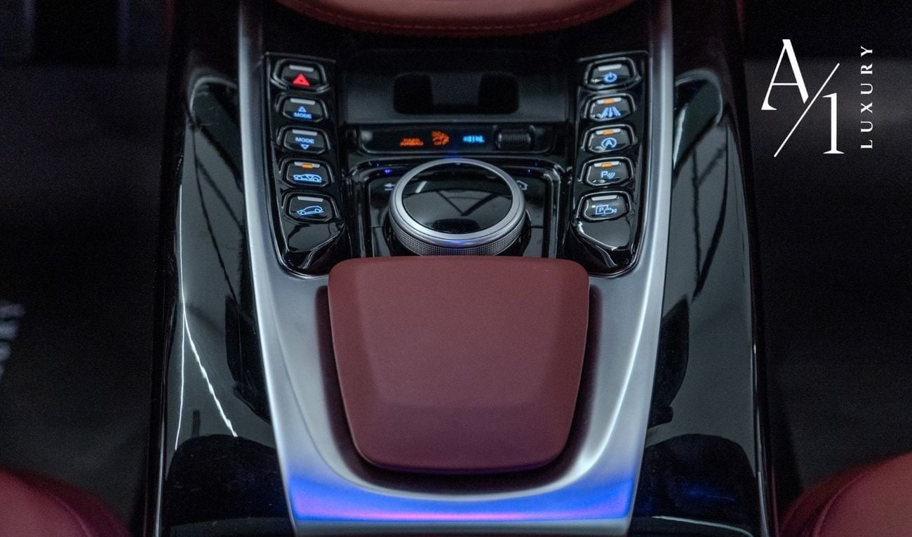 Aston Martin DBX 2023 Aston Martin DBX, Brand New Delivery Kms, Comes With Warranty  Service Contract, GCC Spec