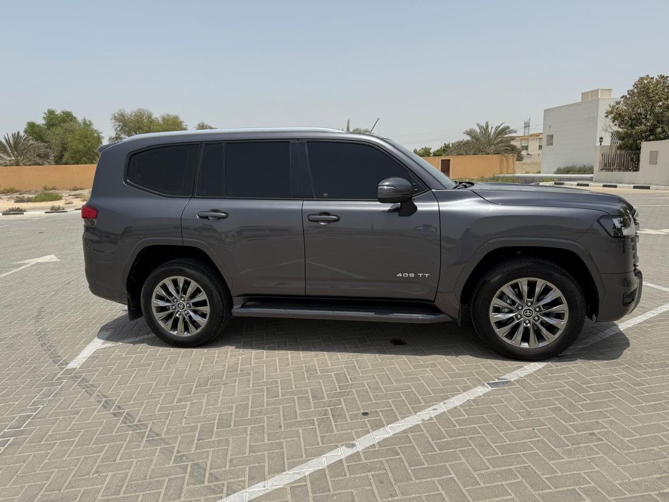 تويوتا لاند كروزر