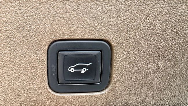 GMC Yukon DENALI, миниатюра 21
