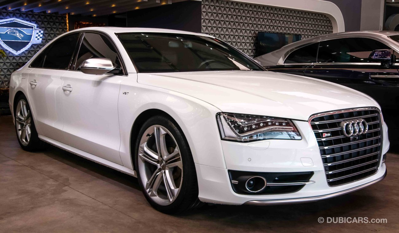 Audi S8