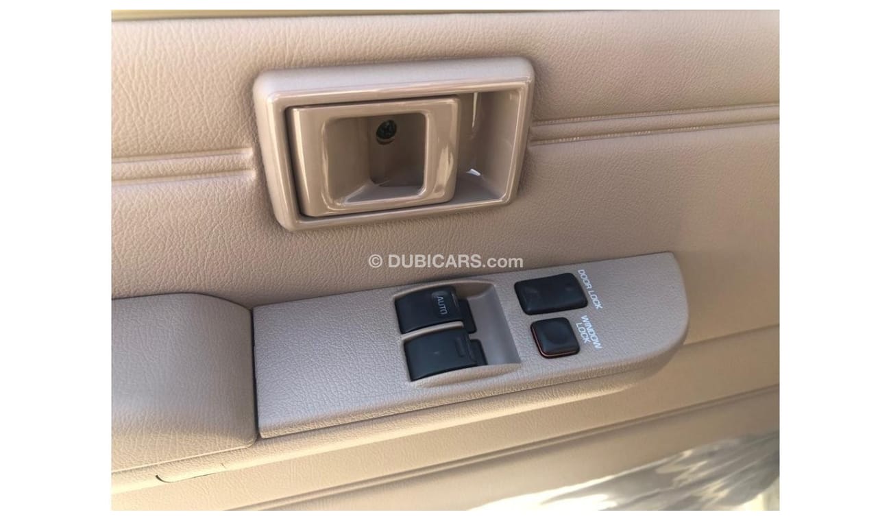Toyota Land Cruiser 70 TOYOTA LAND CRUISER LC78 HARDTOP 4.2L WITH DIFF LOCK POWER WINDOWS DIESEL V6 MY 2023 BEIGE AND WHITE
