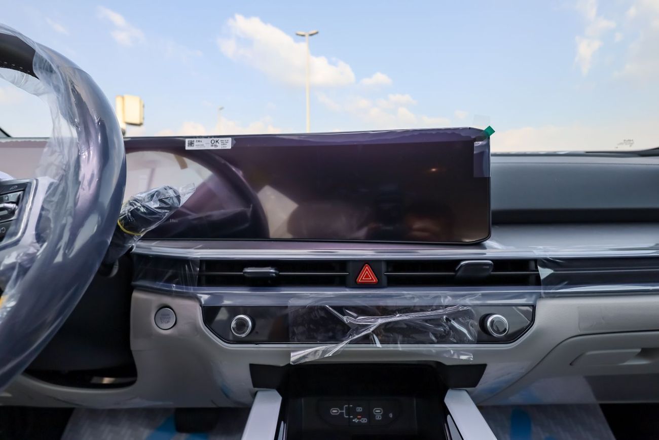 كيا سورينتو 2025 | 7-Seater SUV | 2.5L Petrol | 191HP | 4WD | 12.3” Dual Panoramic Display | Ramadan Offer