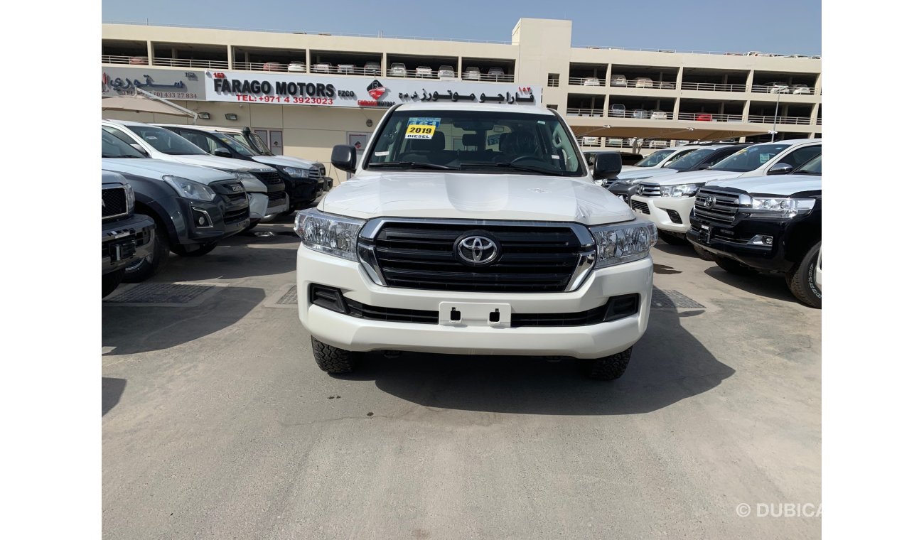 Toyota Land Cruiser diesel G5 manual 2019