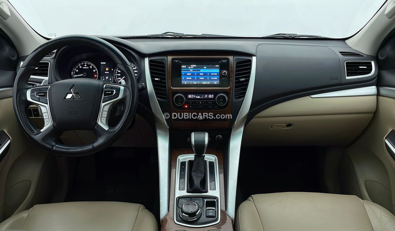 Mitsubishi Montero 3
