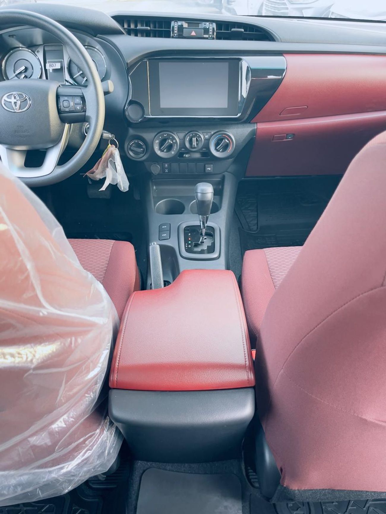 تويوتا هيلوكس S GLX 2.4L 4WD A/T