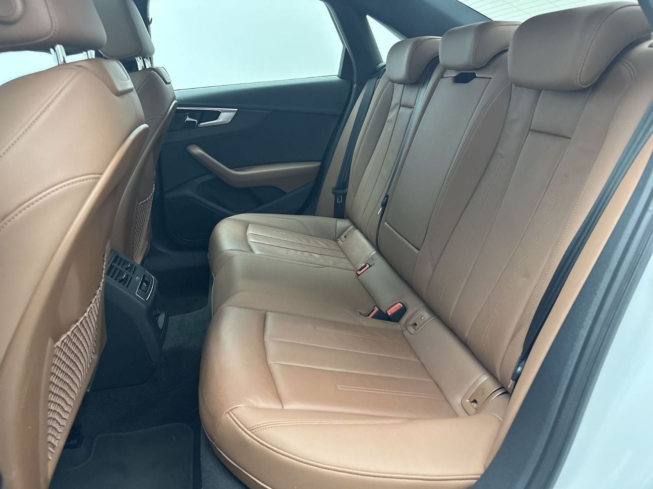 Audi A4 35 TFSI S Line 2.0L 150hp (Ref# 18008)