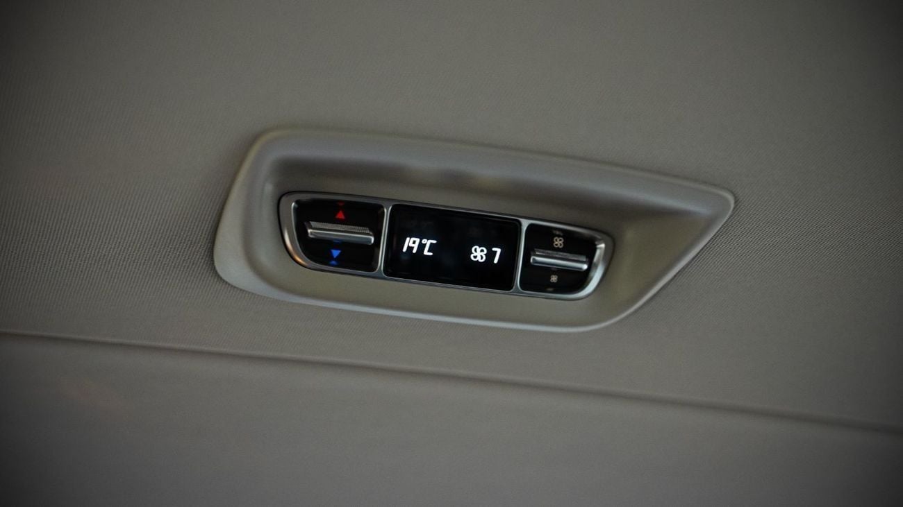 Mercedes-Benz V 300 Extra Long 2.0L - Black Inside Black | Export Only