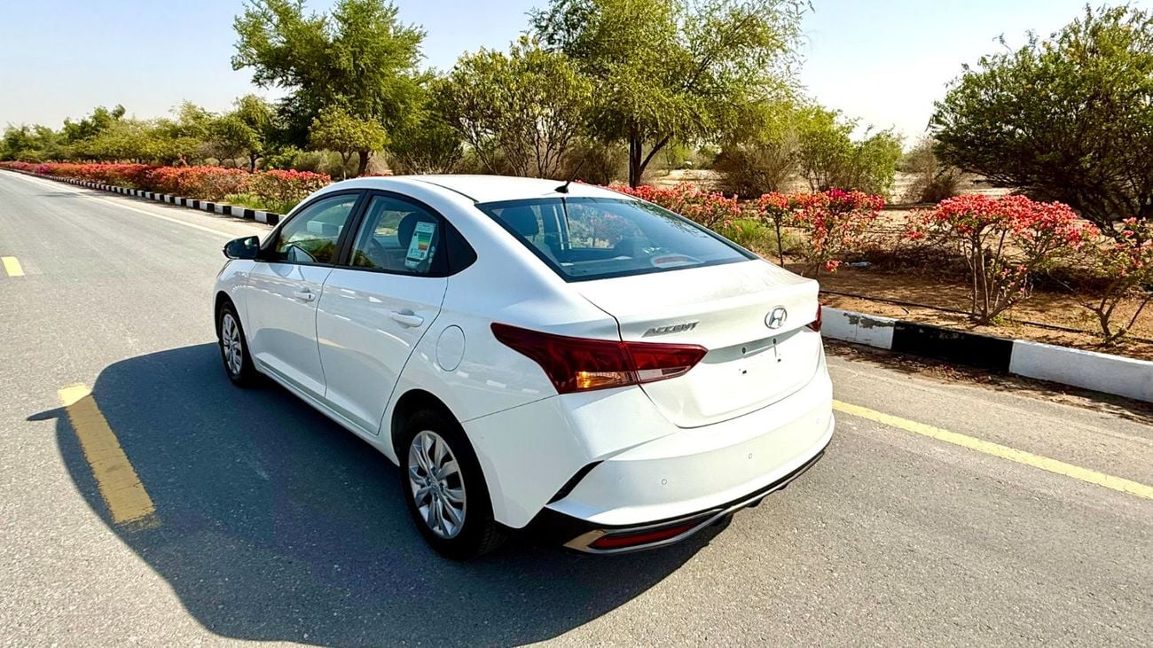 Hyundai Accent Comfort+ 1.5L Comfort+ 1.6L