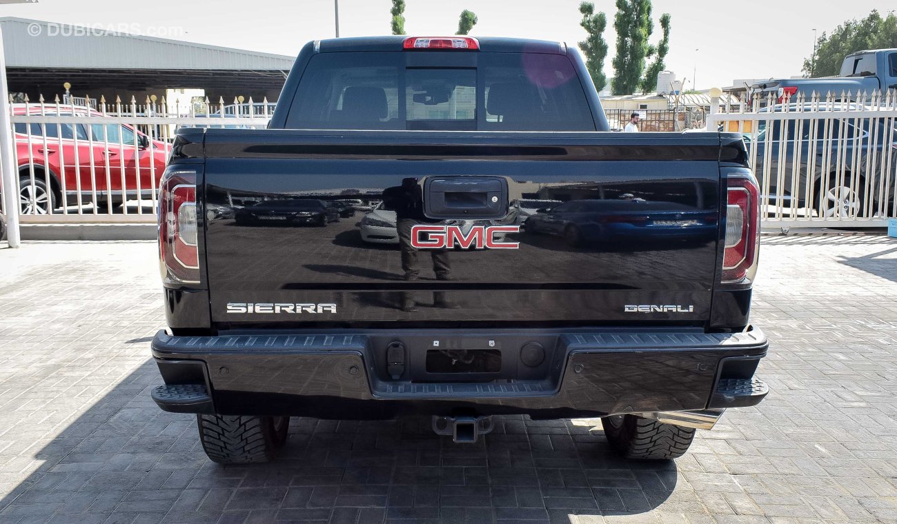 GMC Sierra Perfect Inside Out