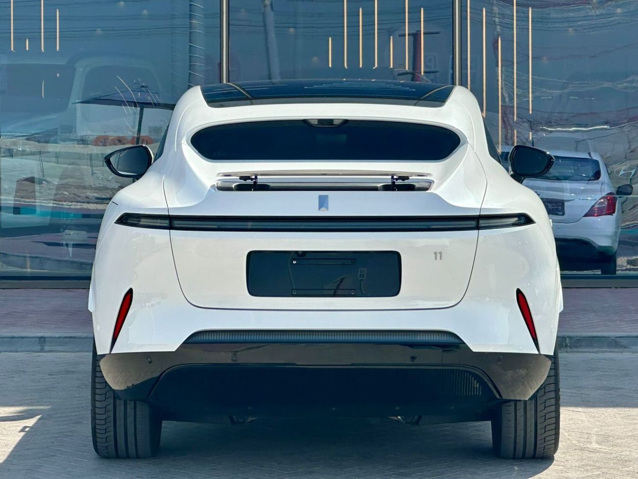 Avatr 11 Performance AWD AVATR 11 | 2023 | LONG RANGE 700KM | ULTRA FAST CHARGE ( 1910/- MONTHLY)