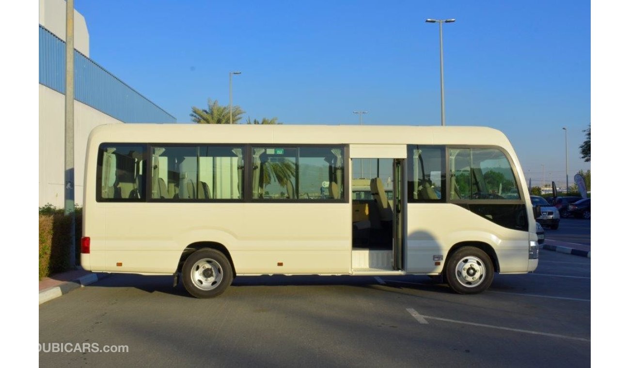 تويوتا كوستر High Roof 4.2L Diesel 23 Seater Manual TransmissionBus