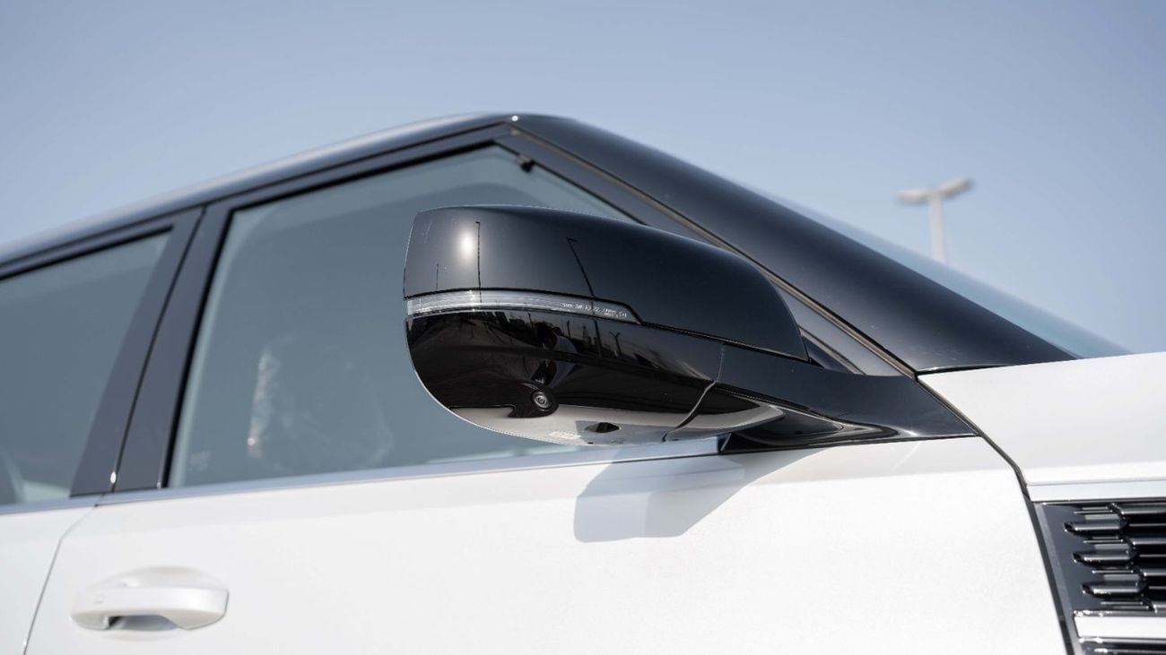 نيسان باترول 2026 Nissan Patrol SE Platinum 3.8L AT Petrol (White-Red) Black Roof (Export Only)