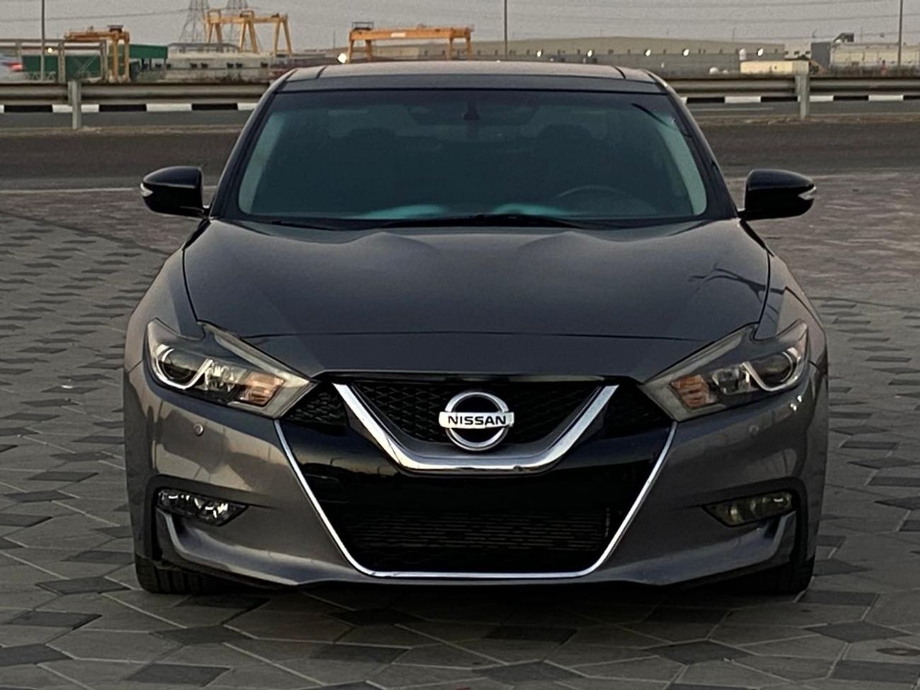 Nissan Maxima SR