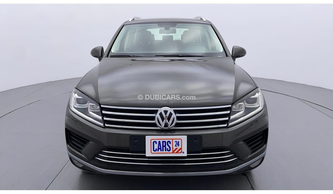 Volkswagen Touareg SEL 3.6 | Under Warranty | Inspected on 150+ parameters