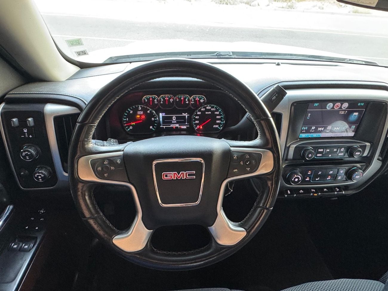 GMC Sierra 1500 REG/CAB SLE Z71 V8 5.3L/ LOW MILEAGE /RADAR / GEAR COLOR / REMOTE START / ROAD ASSIST