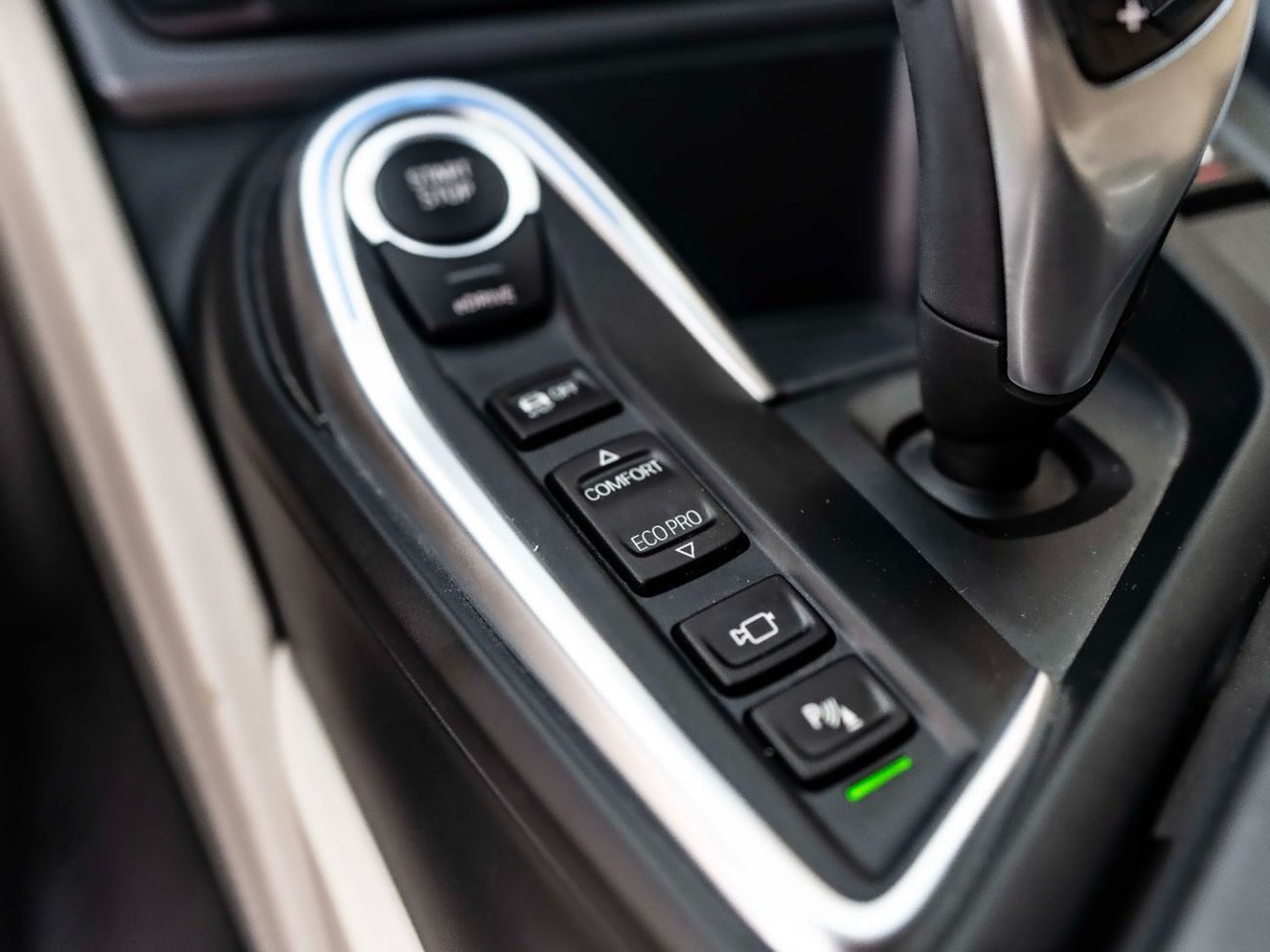 BMW i8 Plug-In Hybrid 1.5L