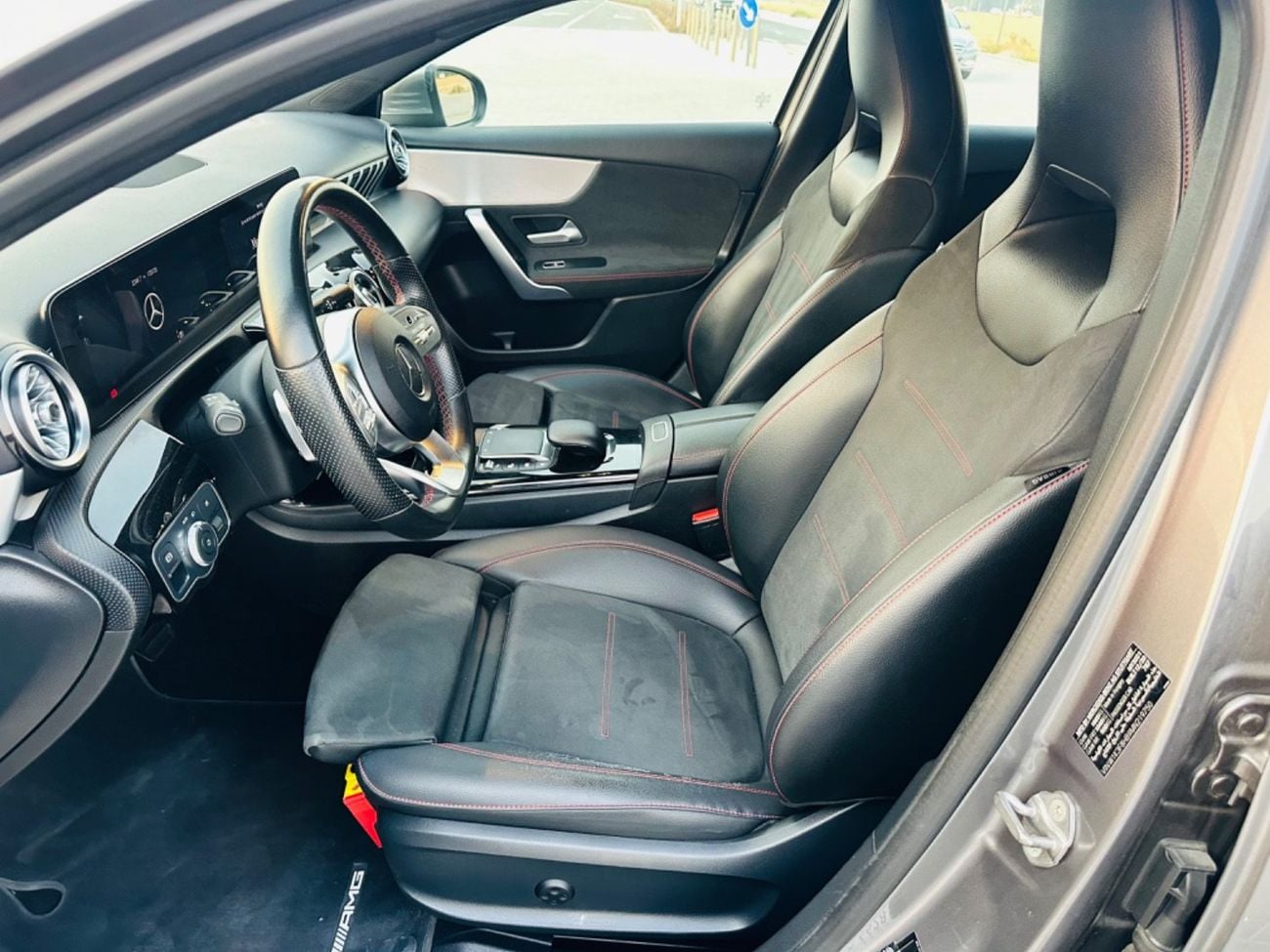 مرسيدس بنز A 200 AMG