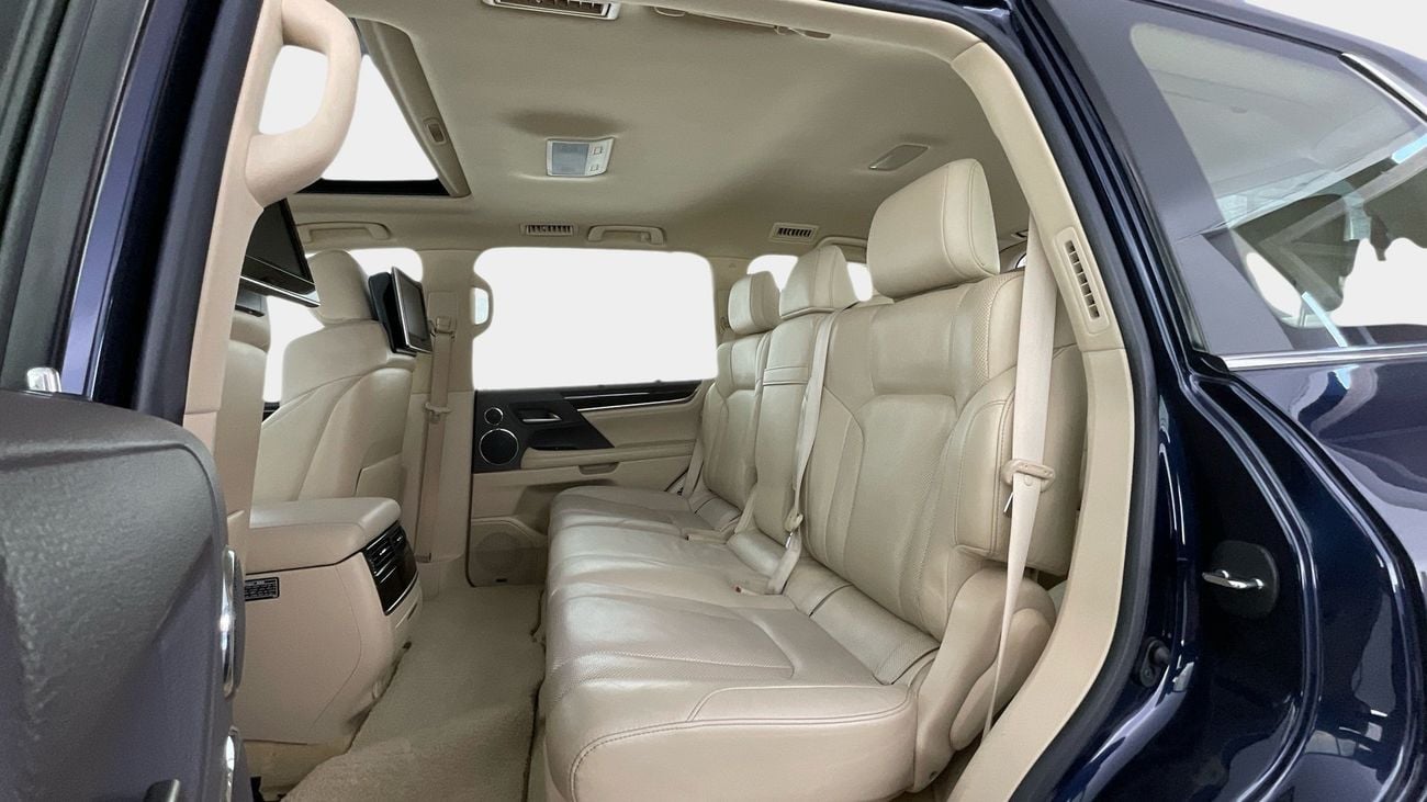 Lexus LX 570 Signature | upto AED 20,000 Ramadan Discount | Guaranteed Warranty | 0 Down Payment