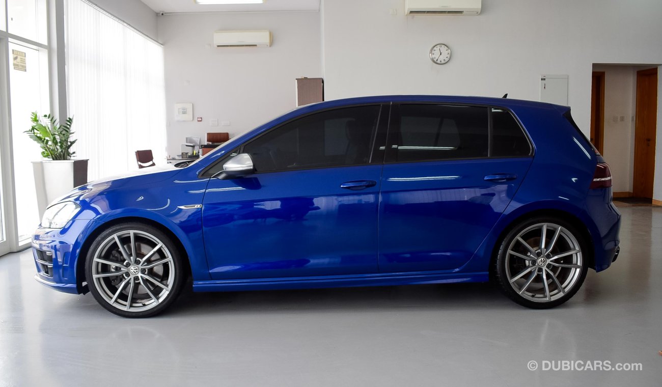 Volkswagen Golf R 4Motion