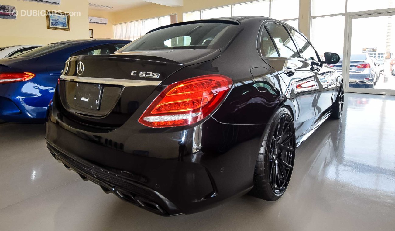 مرسيدس بنز C 63 AMG S