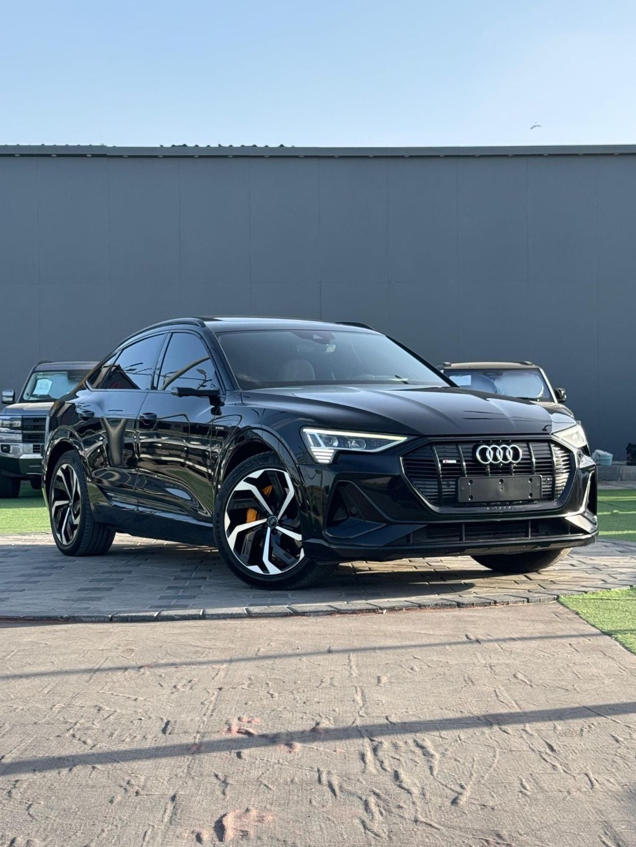 Audi Q8 etron