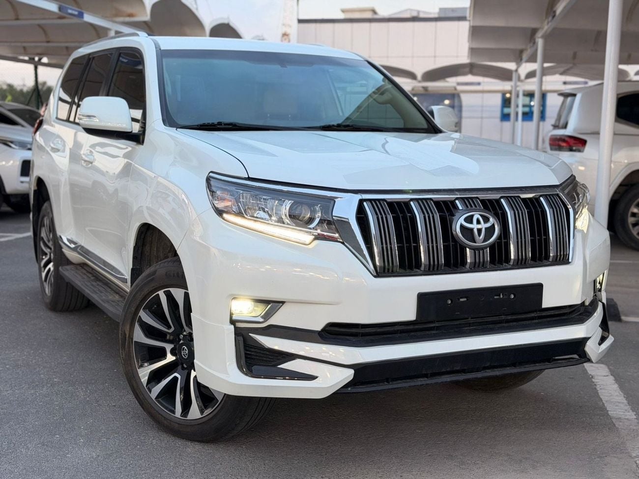 تويوتا برادو TXL 2.8L