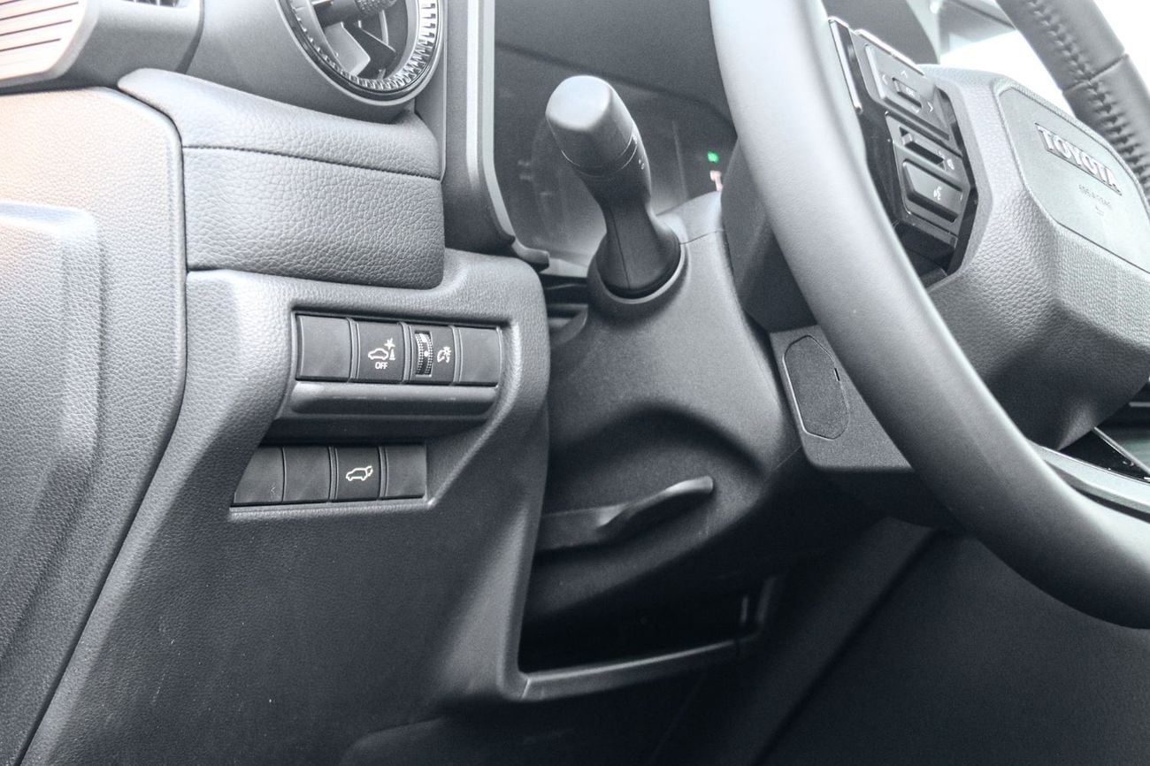 Toyota Prado TOYOTA LAND CRUISER PRADO 2025 ALL ROUNDER - Mid option without Radar