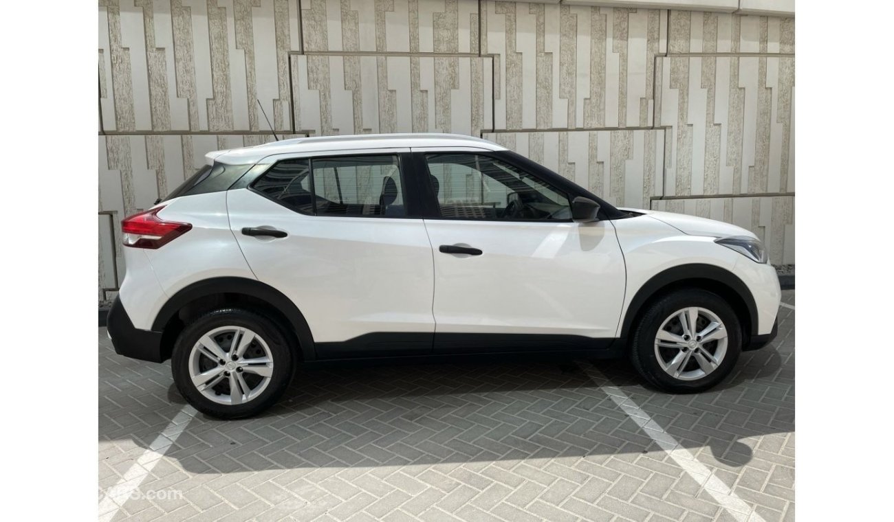 Nissan Kicks 1.6L |  GCC | FREE 2 YEAR WARRANTY | FREE REGISTRATION | 1 YEAR COMPREHENSIVE INSURANCE