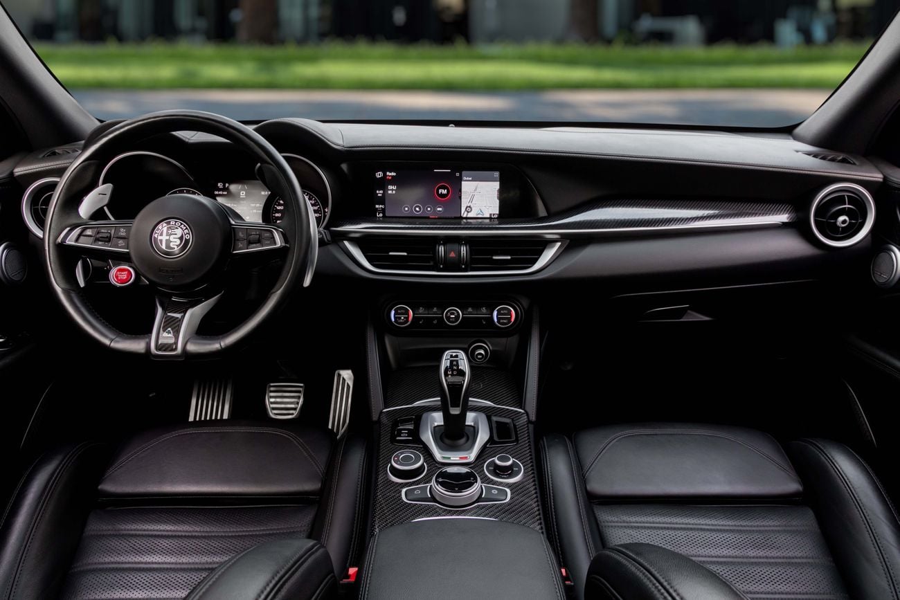Alfa Romeo Stelvio Stelvio Quadrifoglio | 4,113 P.M | 0% Downpayment | Alfa Warranty!