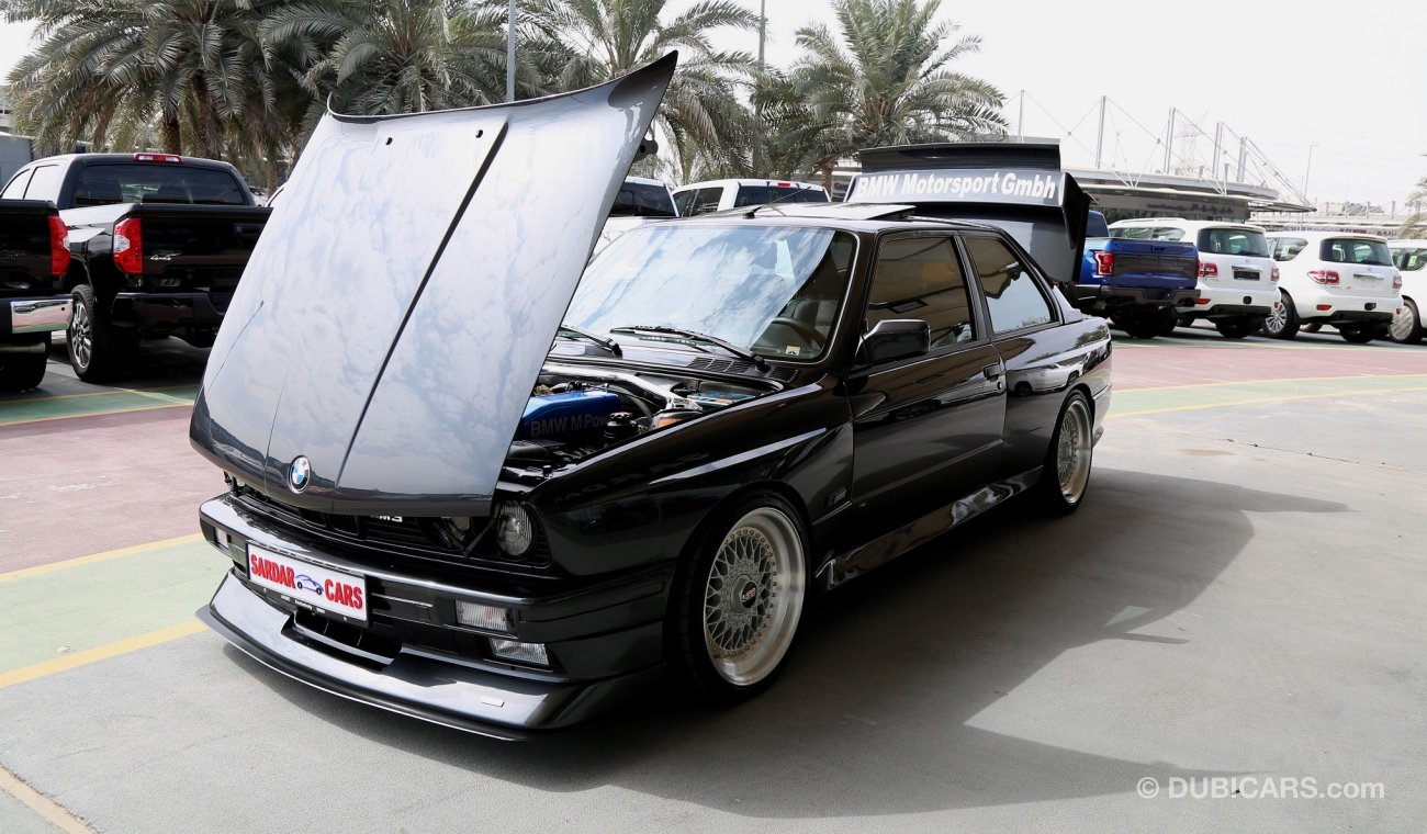 BMW M3 E30