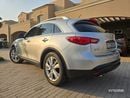 Infiniti QX70