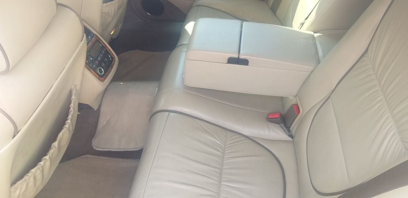 Jaguar XJ8 GCC Jaguar XJ8 Sovereign