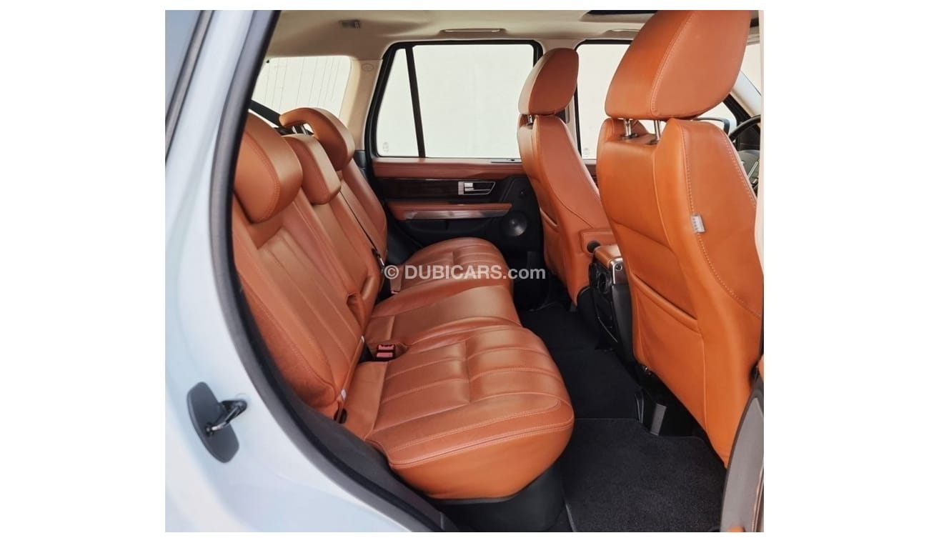 Land Rover Range Rover Sport 2011-GCC-FULL OPTION-EXCELLENT CONDITION