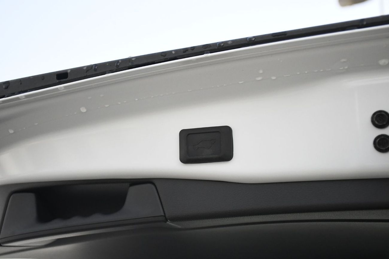 Toyota RAV4 Limited 2.5L Hybrid With Rader Remote Strat BSM