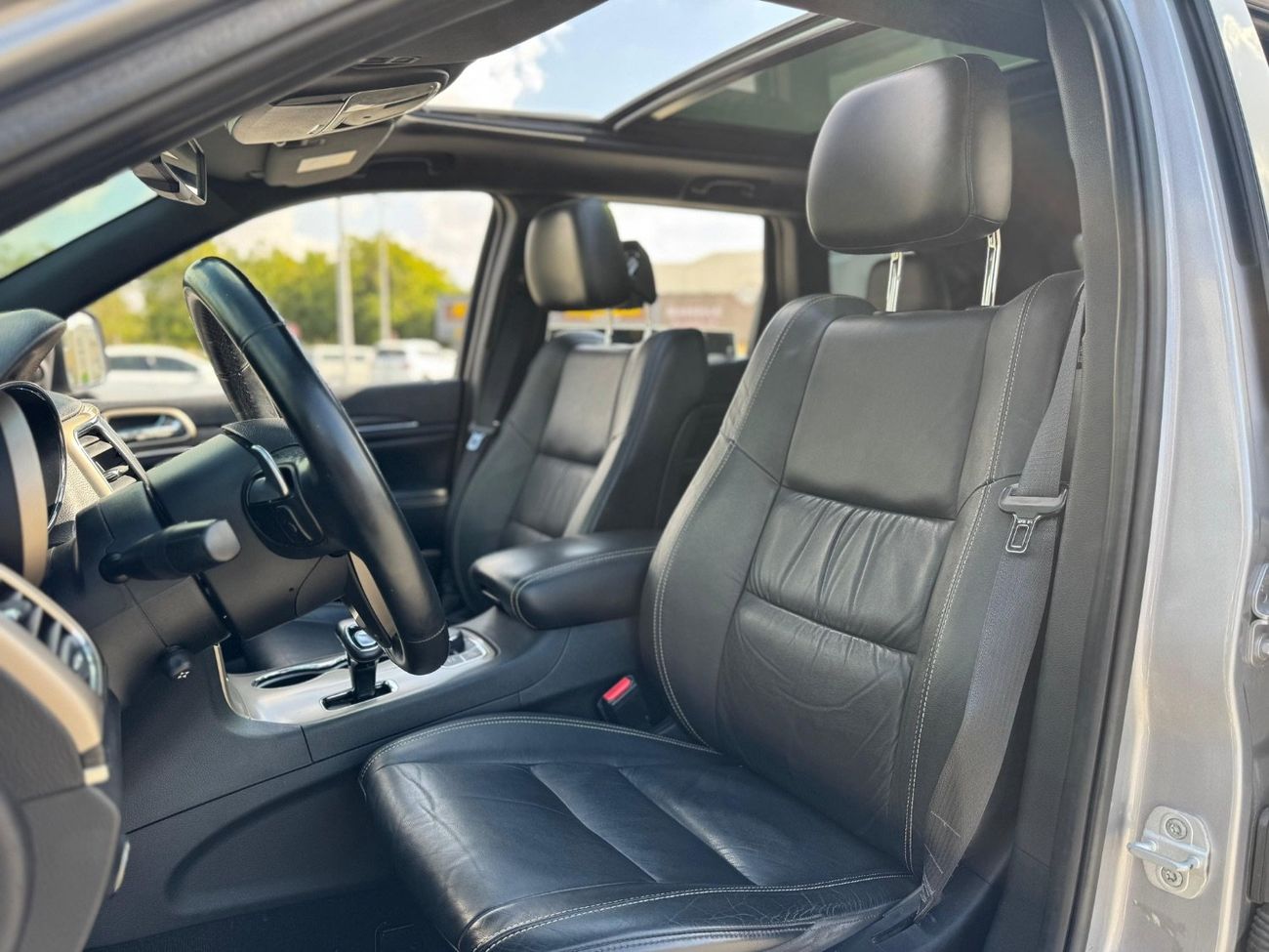 جيب جراند شيروكي Limited 3.6L