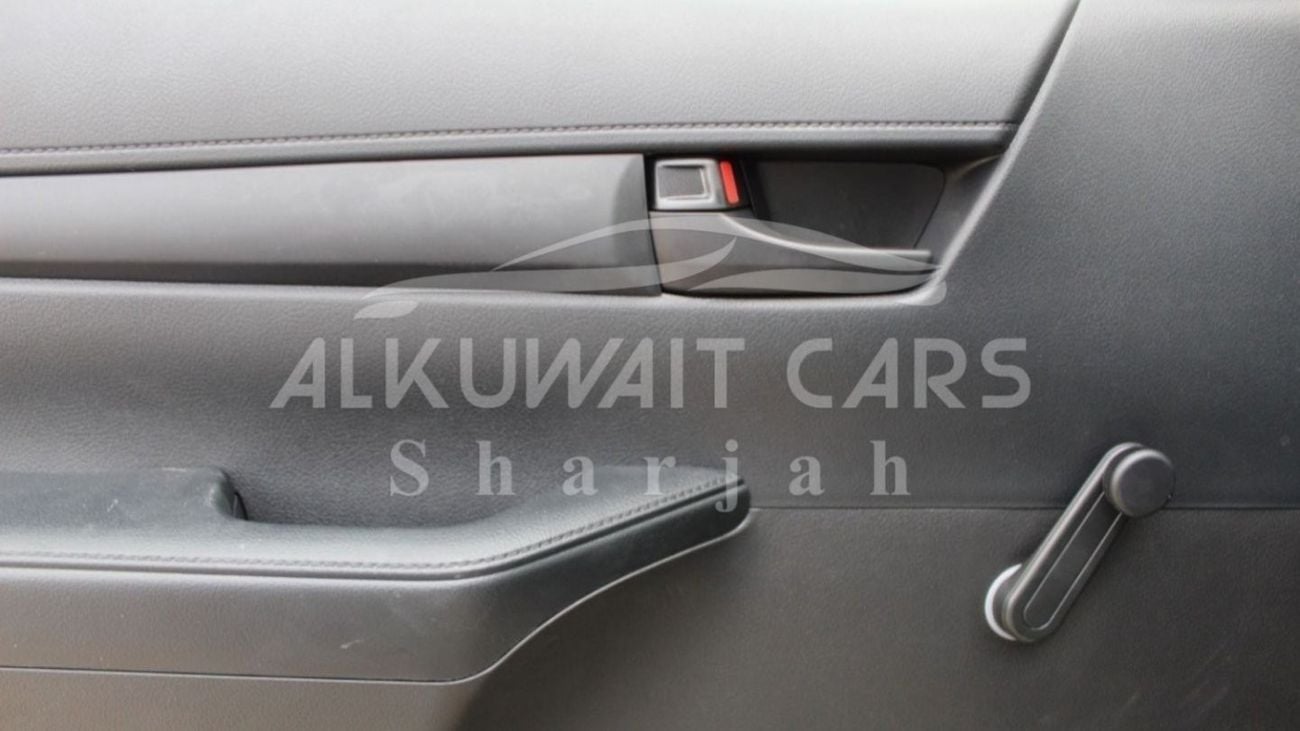 Toyota Hilux Basic 2.4D MT - MY2025