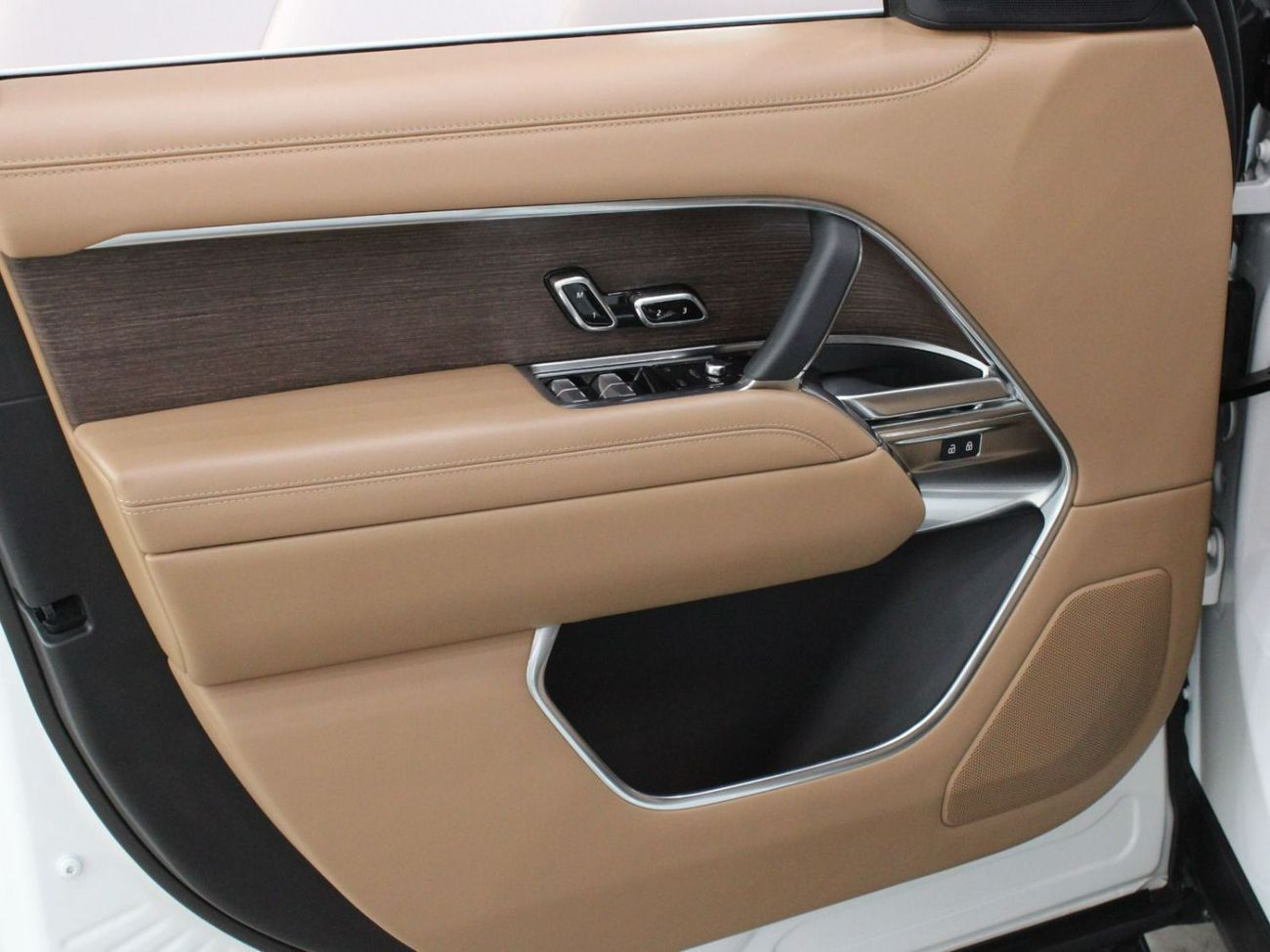 Land Rover Range Rover Vogue Autobiography Large - Brand New